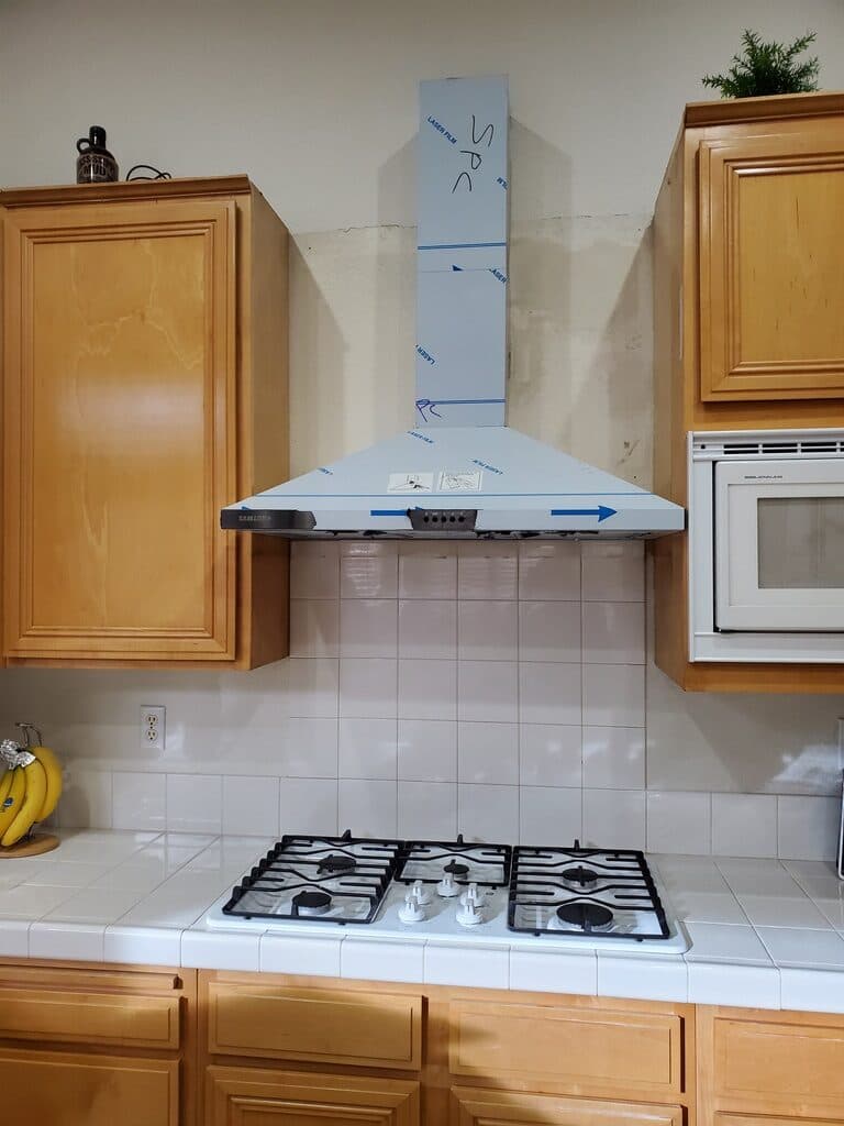 Range hood & backsplash install